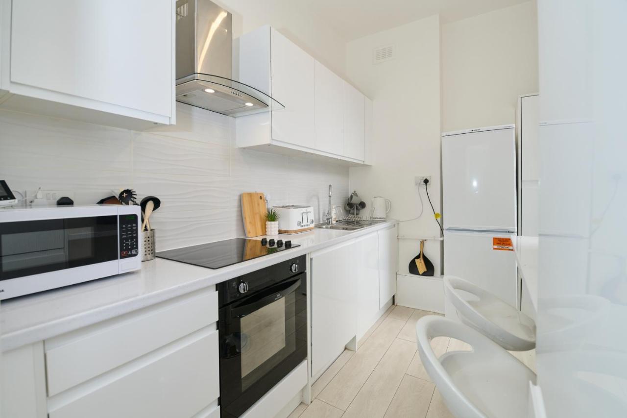 Fabulous 3 Bed Nw London Apartment With Private Garden Exterior photo